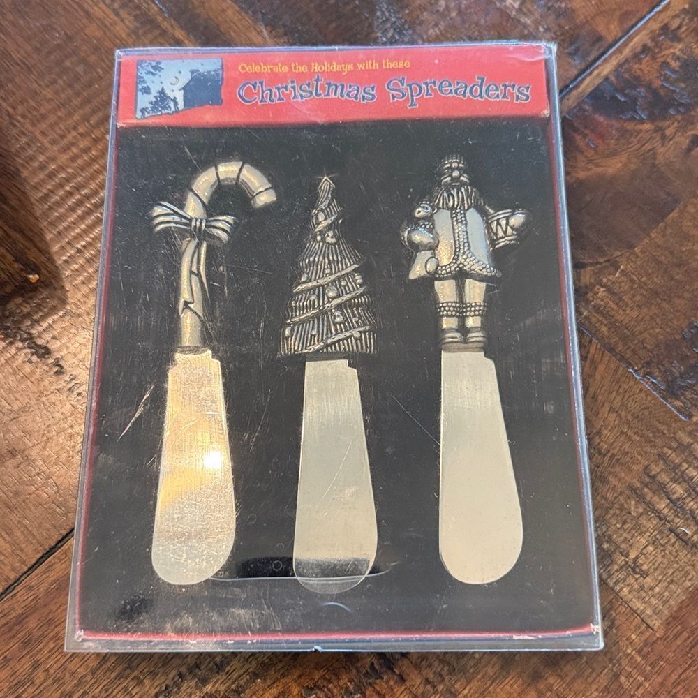 Christmas Spreader Set with Festive Designs